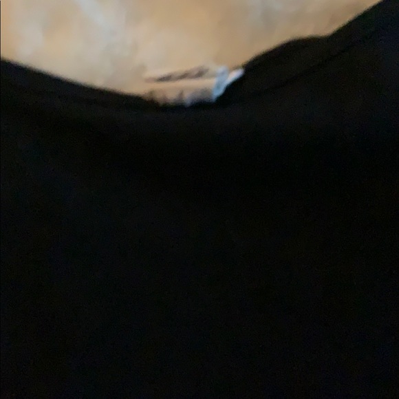 Tank tops - Picture 5 of 7